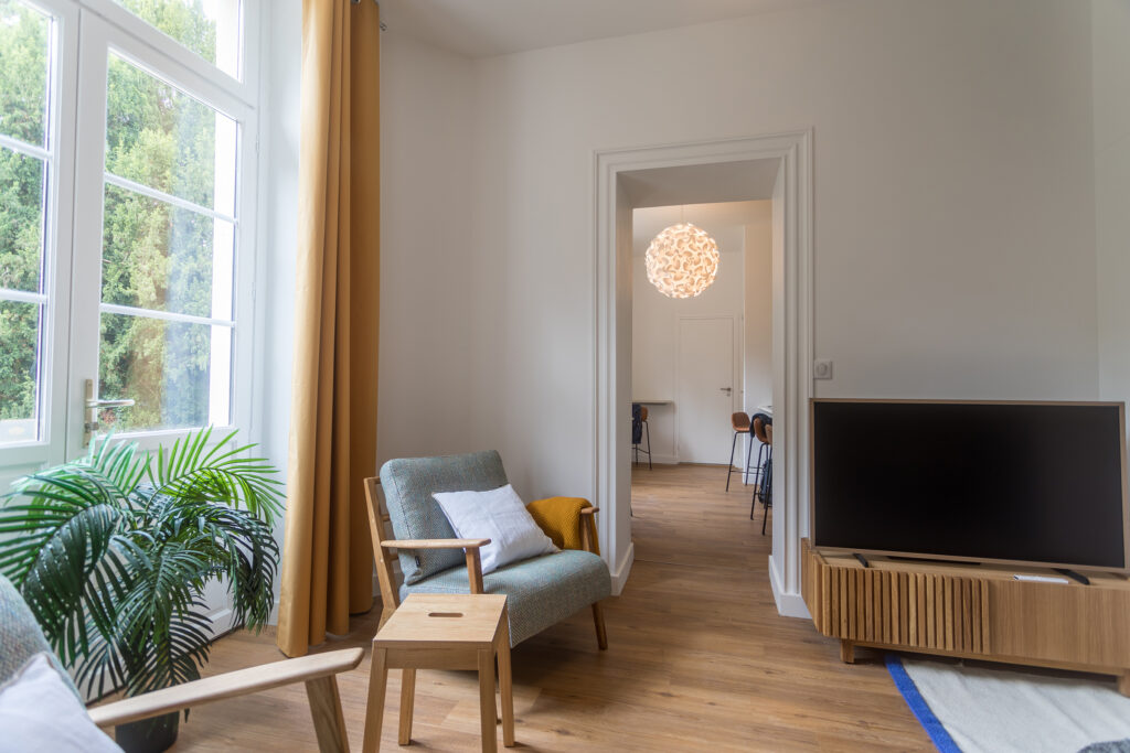 margot_EC_5E5A1877-HDR